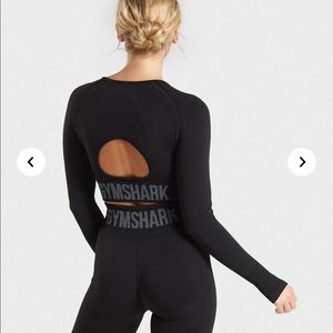 SOLD on Ⓜ️- Gymshark Flex Set